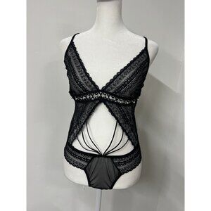 Killer Legs Women’s M-L Lingerie Black Delicate Lace Secrets Fishnet Pearl Sexy